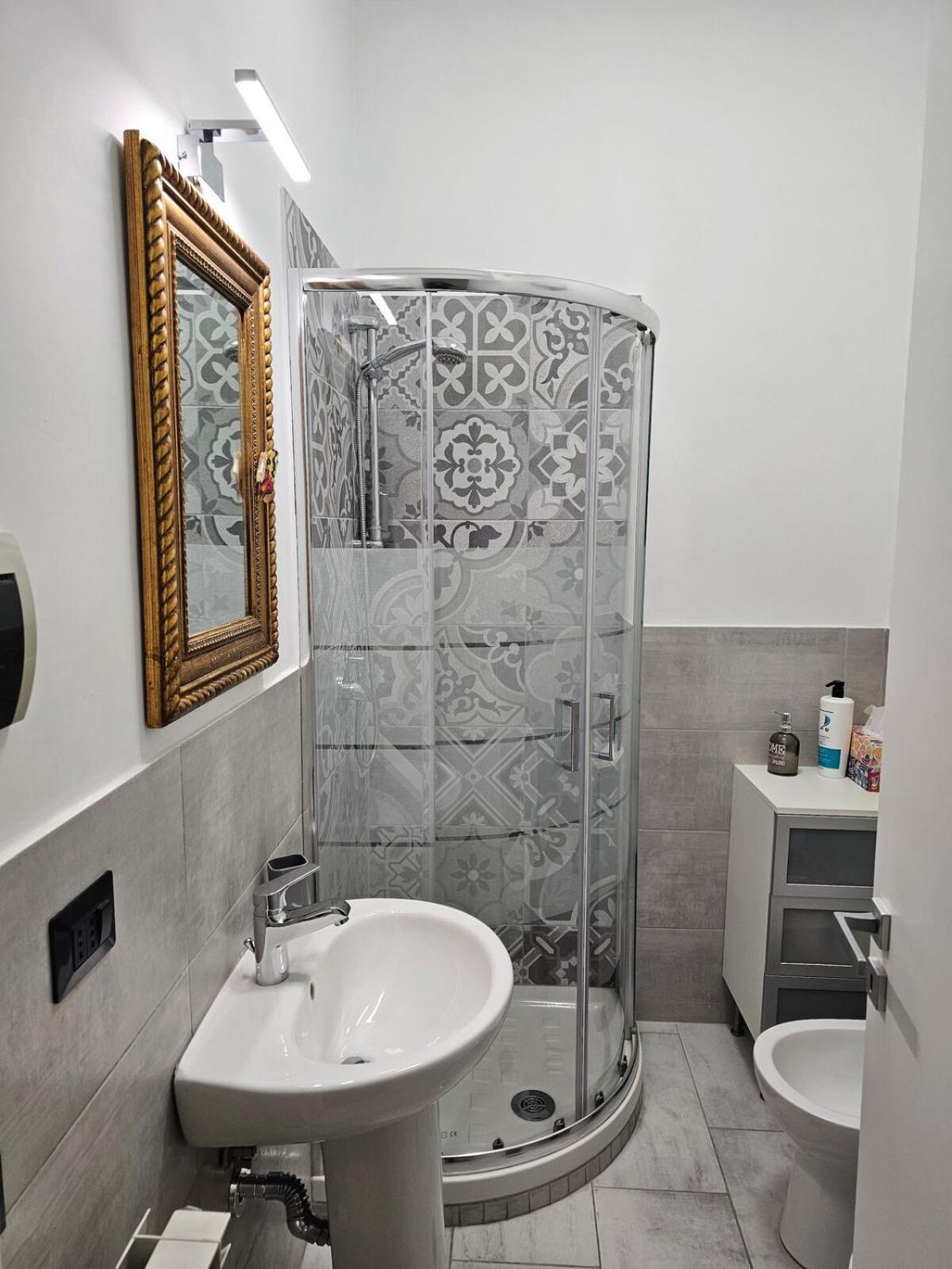 Apartment Tourist Rome, Cinecitta Rom